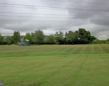 8513 Falls Run Road - Photo Thumbnail 36