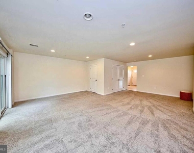 2965 Galloway Place - Photo Thumbnail 3