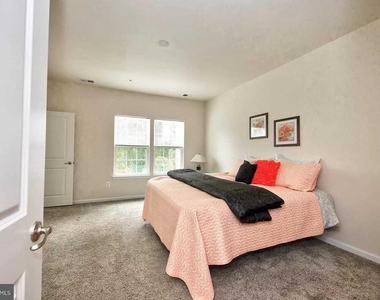 2965 Galloway Place - Photo Thumbnail 8