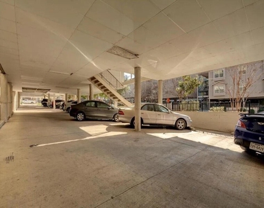 2410 Leon St - Photo Thumbnail 8