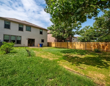 9109 Ipswich Bay Dr - Photo Thumbnail 23