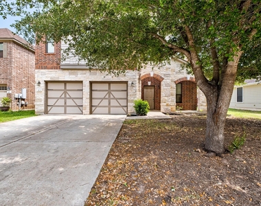 9109 Ipswich Bay Dr - Photo Thumbnail 1