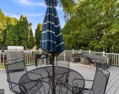 511 Marshall Drive - Photo Thumbnail 35