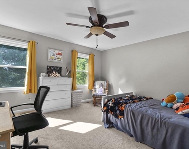 511 Marshall Drive - Photo Thumbnail 19