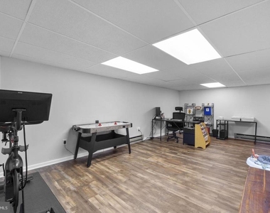 511 Marshall Drive - Photo Thumbnail 30
