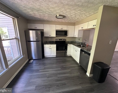 36 Trailwood Road - Photo Thumbnail 2
