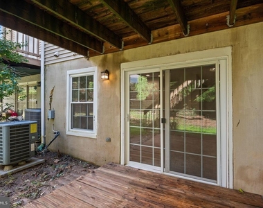 16 Knights Court - Photo Thumbnail 37