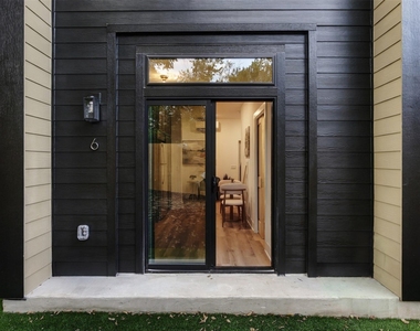605 E 55th St - Photo Thumbnail 1