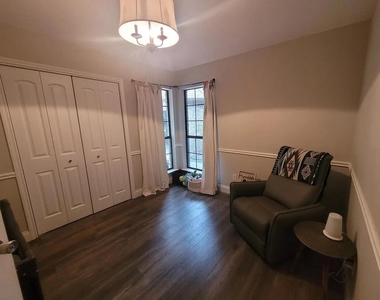128 Long Wood Ave - Photo Thumbnail 11