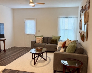 14304 Tordillo Dr - Photo Thumbnail 1