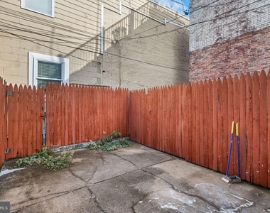118 W Randall Street - Photo Thumbnail 34