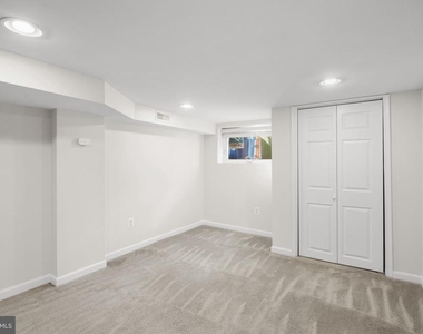 118 W Randall Street - Photo Thumbnail 30