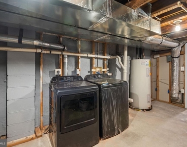 118 W Randall Street - Photo Thumbnail 32