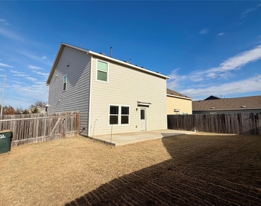 512 Gabbro Gdns - Photo Thumbnail 25