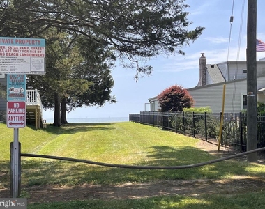 626 Clark Ave - Photo Thumbnail 16