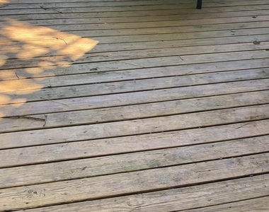 626 Clark Ave - Photo Thumbnail 13