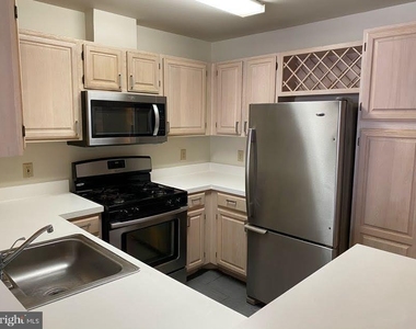 3109 River Bend Court - Photo Thumbnail 15