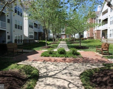3109 River Bend Court - Photo Thumbnail 23