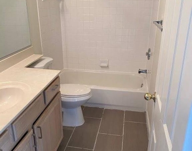 3109 River Bend Court - Photo Thumbnail 12