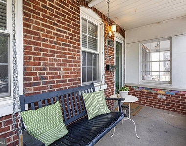 1310 N Dupont Street - Photo Thumbnail 1