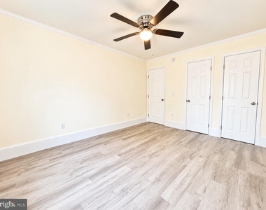 5613 N Dupont Highway - Photo Thumbnail 9