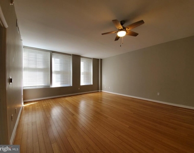 915 E St Street Nw - Photo Thumbnail 4