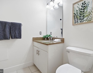 1529 14th Street Nw - Photo Thumbnail 15