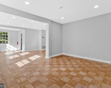 3460 39th Street Nw - Photo Thumbnail 24