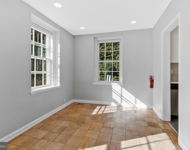 3460 39th Street Nw - Photo Thumbnail 20