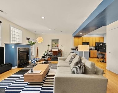2363 Champlain Street Nw - Photo Thumbnail 2