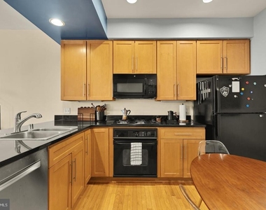 2363 Champlain Street Nw - Photo Thumbnail 11