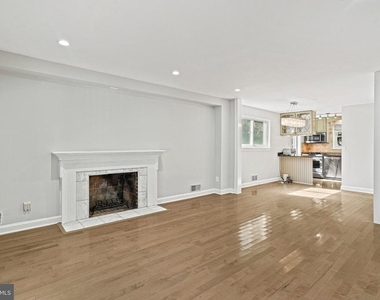 2749 Arizona Avenue Nw - Photo Thumbnail 6