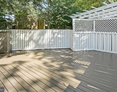 2749 Arizona Avenue Nw - Photo Thumbnail 15