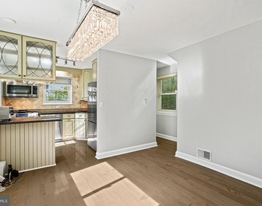 2749 Arizona Avenue Nw - Photo Thumbnail 11