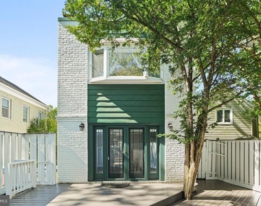 2749 Arizona Avenue Nw - Photo Thumbnail 17