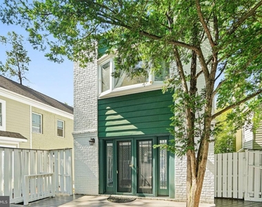 2749 Arizona Avenue Nw - Photo Thumbnail 16