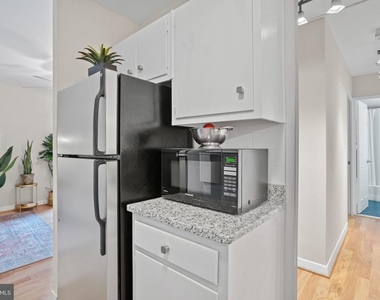 4600 Connecticut Avenue Nw - Photo Thumbnail 8