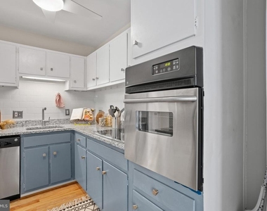 4600 Connecticut Avenue Nw - Photo Thumbnail 6