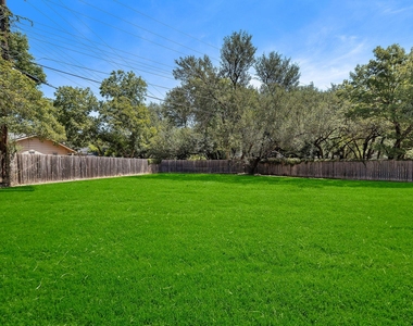 4014 Greystone Dr - Photo Thumbnail 5