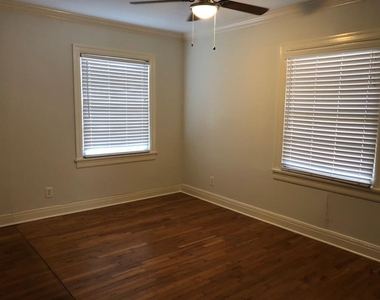 1020 Ellingson Ln - Photo Thumbnail 5