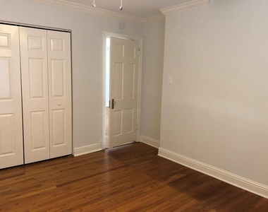 1020 Ellingson Ln - Photo Thumbnail 7