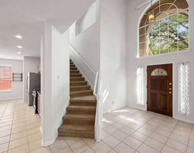 1917 Chasewood Dr - Photo Thumbnail 1
