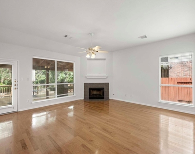 1917 Chasewood Dr - Photo Thumbnail 3