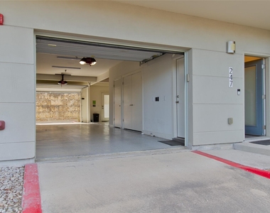 604 N Bluff Dr - Photo Thumbnail 24