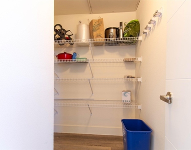 604 N Bluff Dr - Photo Thumbnail 22