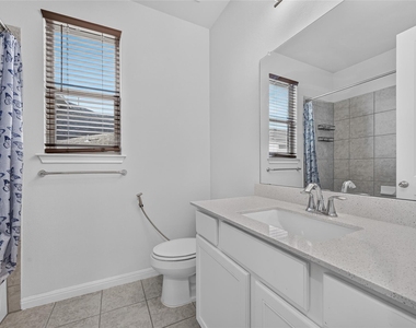 816 Mediterranean Dr - Photo Thumbnail 17