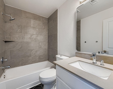 5308 English Ave - Photo Thumbnail 9