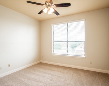1010 Immanuel Rd - Photo Thumbnail 10