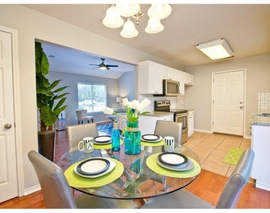 2408 Berkeley Ave - Photo Thumbnail 9