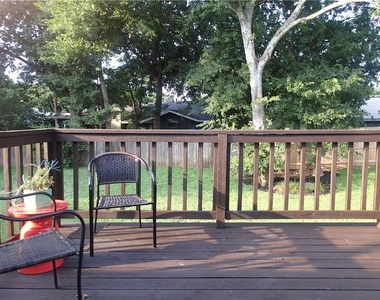 2408 Berkeley Ave - Photo Thumbnail 22